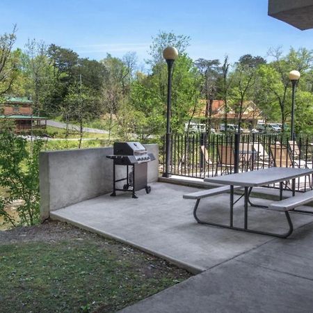 Cl 204 River Mist Pigeon Forge Ngoại thất bức ảnh